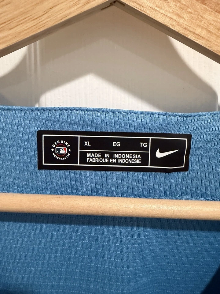 Camiseta deportiva azul claro XL de Vladimir Guerrero Jr. Blue Jays #27 nueva con etiquetas Foto 2 de 4