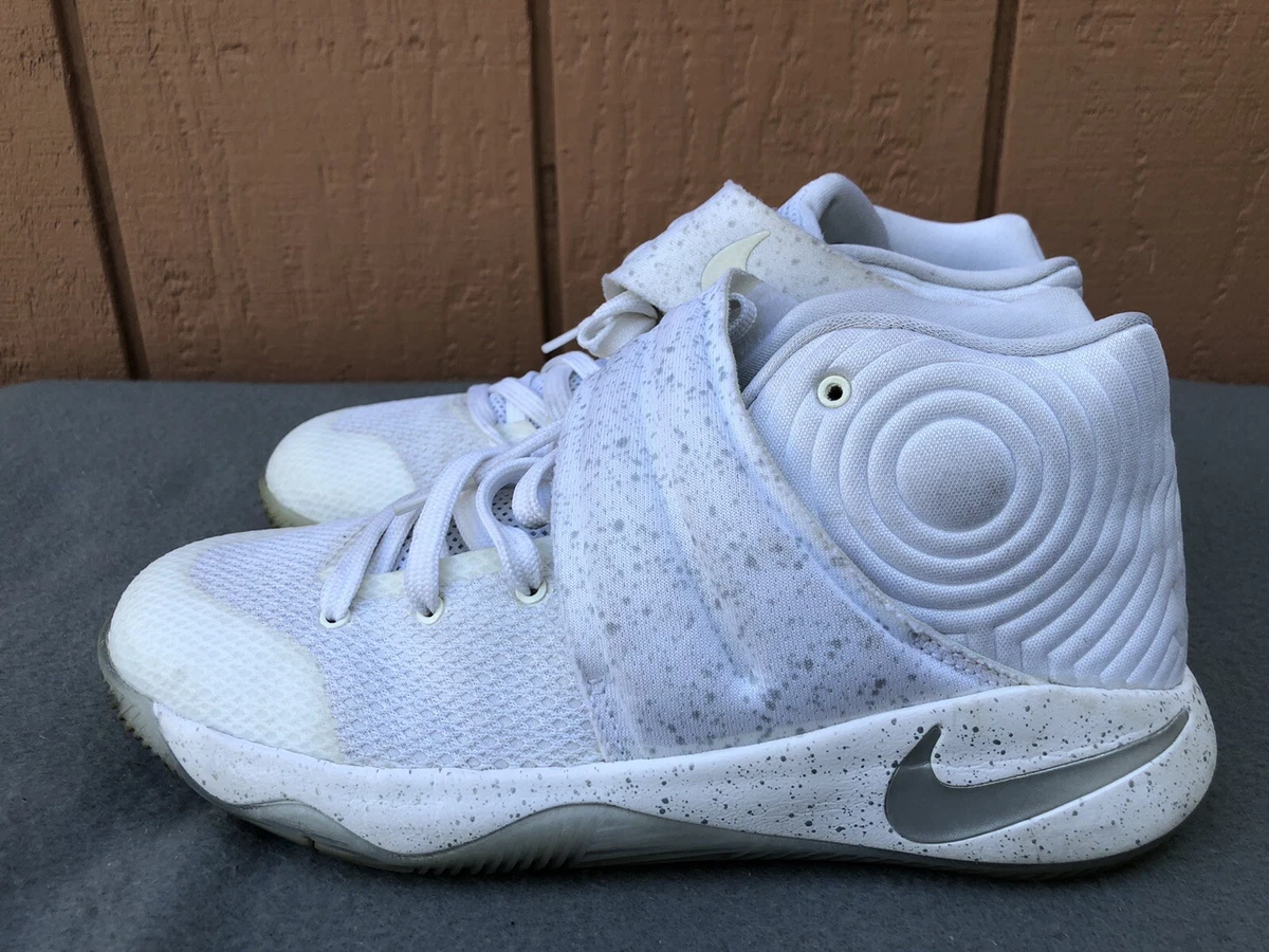 Kyrie 2 discount shoes white