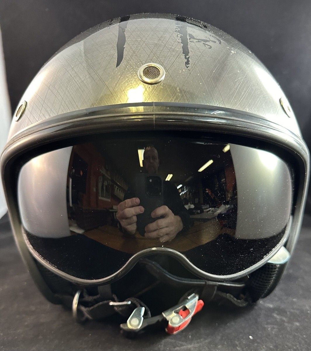 Nolan motorcycle helmet Medium/Large, Made In Italy, Speed Junkies