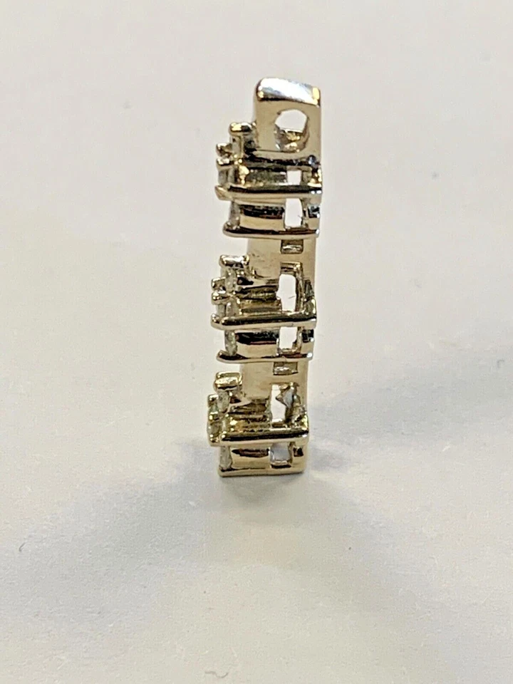  PINGENTE DE OURO BRANCO 14K COM DIAMANTE - Imagem 3 de 4