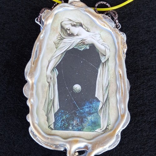 alchemy witchcraft talisman magic occult pagan jewel pendant charm moon sun gold - Picture 2 of 24