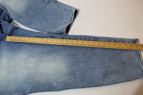 Old Navy O.G. Straight Leg High Rise Lite Wash Blue Jeans Size:20 Distressed - Picture 15 of 17