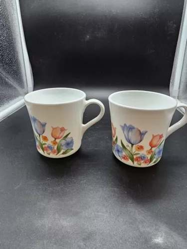 Corelle Corning “Fresh Cut Tulips” Flower Coffee Mug Cup Set Of Two Vintage