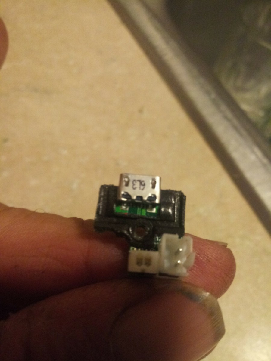 JBL Flip Portable Bluetooth Speaker Part Replacement charging port board