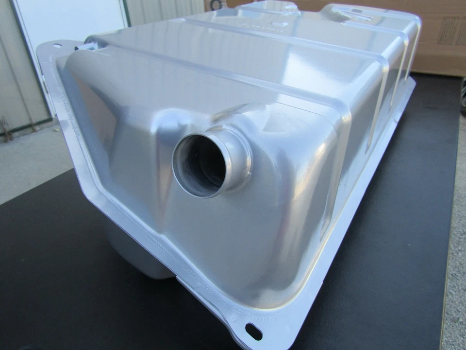 61 62 Buick Lesabre Electra Wildcat Invicta Gas Fuel Tank 1961 1962 NEW - Image 2 of 4