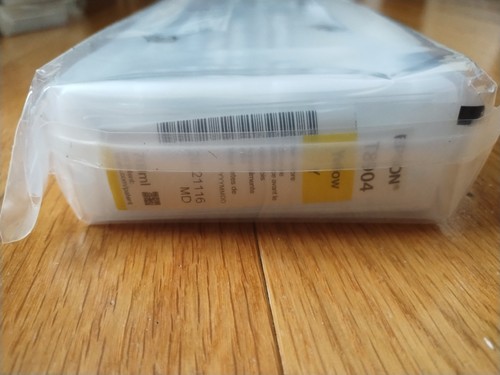 2022 GENUINE EPSON T8904 YELLOW INK SURECOLOR SC-S40600 SC-S60600 SC-S80600 NEW - 第 1/2 張圖片