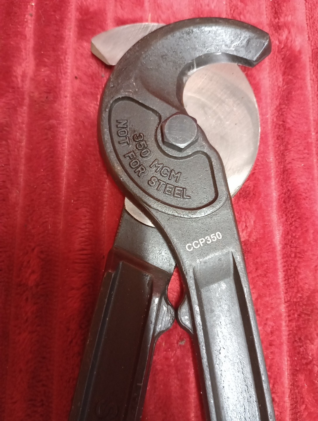 Southwire CCP350 16 inch Utility Cable Cutter