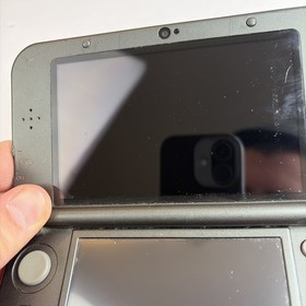 New Nintendo 3DS XL Gray Black Console W Charger Stylus US Version