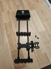 Tight Spot Quiver Black