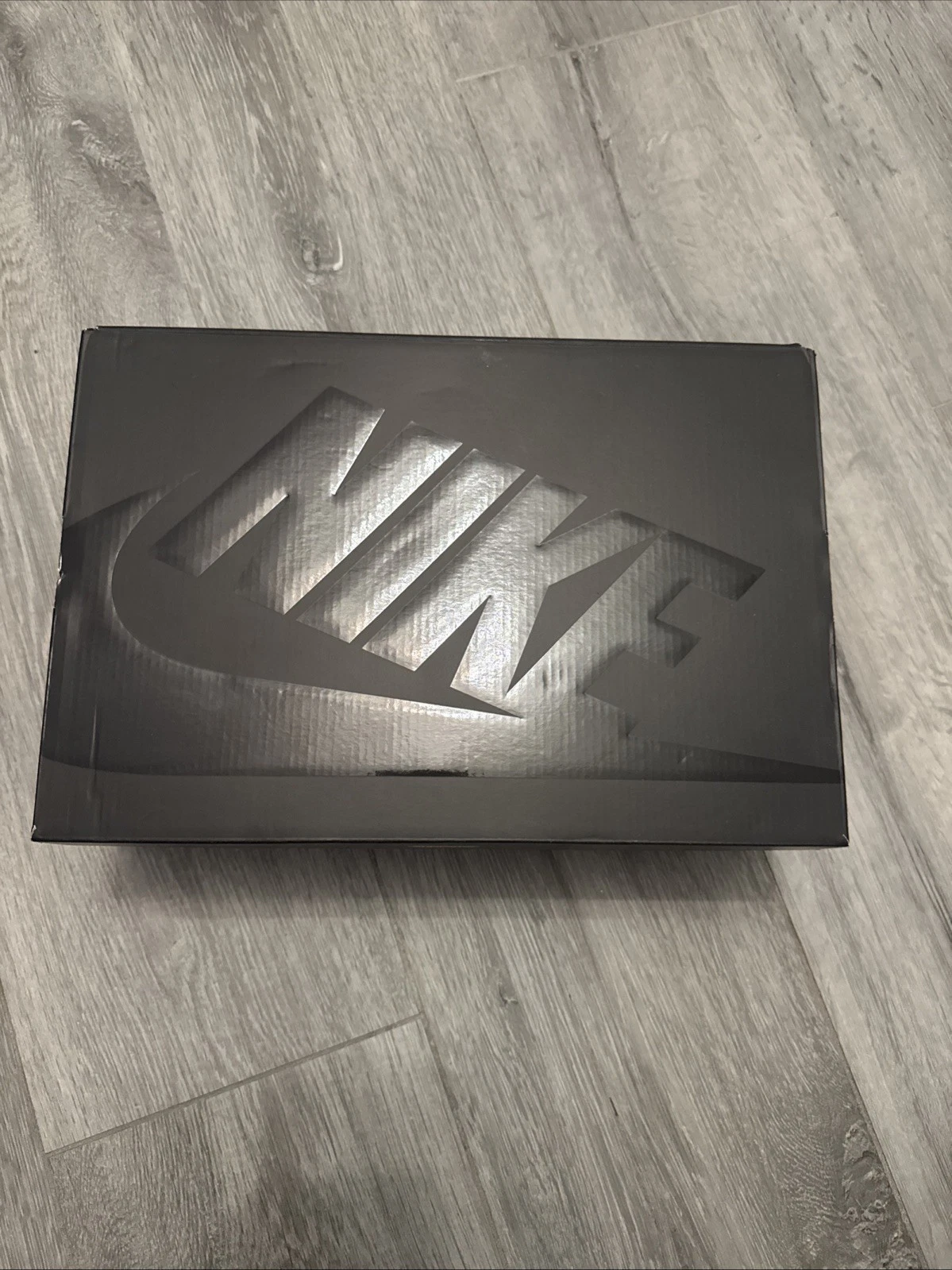 Neuf DS OG Nike Air Force 1 Mid Supreme Box Logo Triple Blanc 2024 7,5