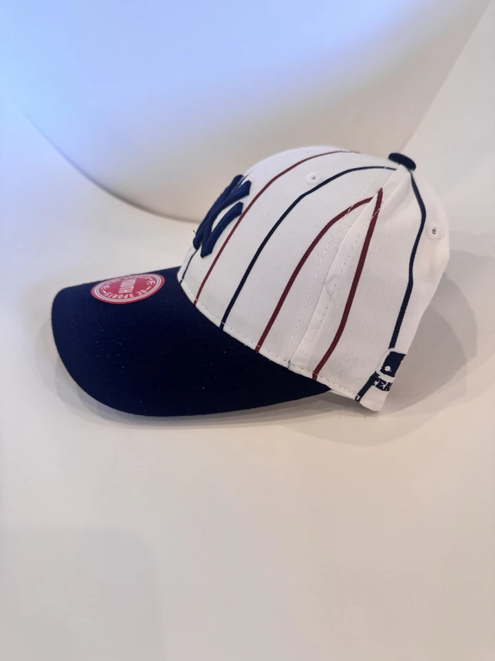 VNTG NY Yankees New York Hat Boys Youth White Blue MLB Pin Stripe Cooperstown - Image 3 of 4