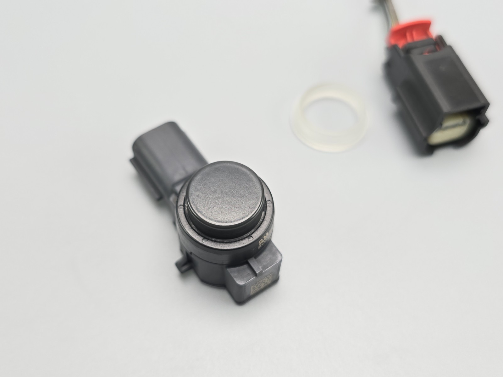 GM Genuine 2014-2023 GM Cadillac Chevrolet Buick GMC Parking Sensor 52050133