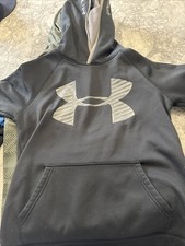 Boys Under Armour Hoodie Bundle 5 Pc Lot Great Shape Non Smoking One Owner