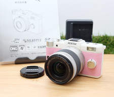 PENTAX Q 12.4MP Digital Camera Body Pink 02 lens Custom Japan Mint  1348