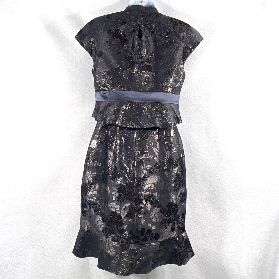 Terno social feminino Aidan Mattox 2 peças 4 blazer preto manga curta acolchoado cintilante - Imagem 2 de 4