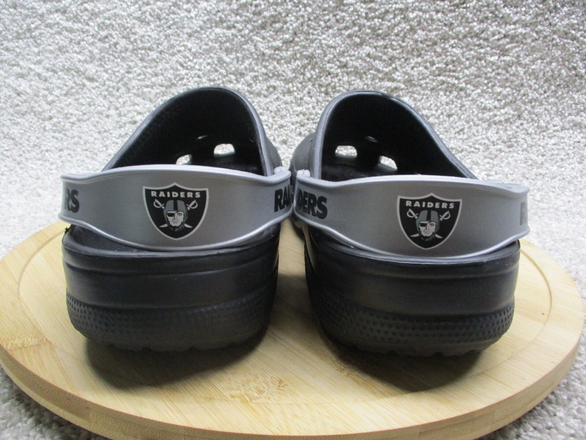 men's oakland raiders crocs