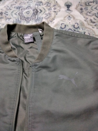 Puma SE, Puma Way Jacket. Size : Large, Green, With Right Pocket Sleeve. - Picture 6 of 18