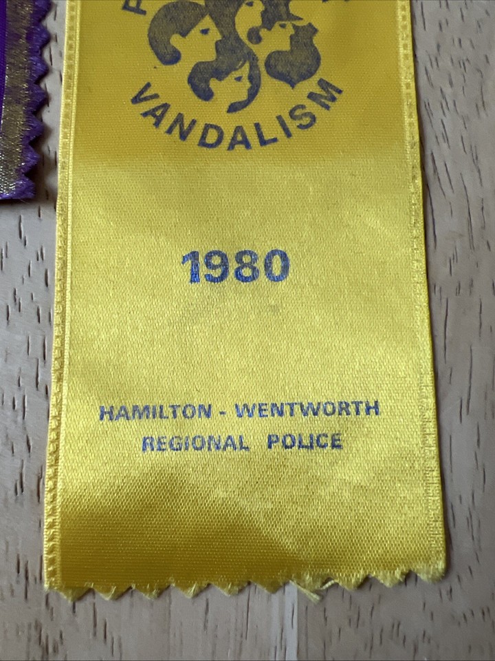 Vintage 1980 Hamilton Wentworth Regional Pledge Out Vandalism Ribbons ...