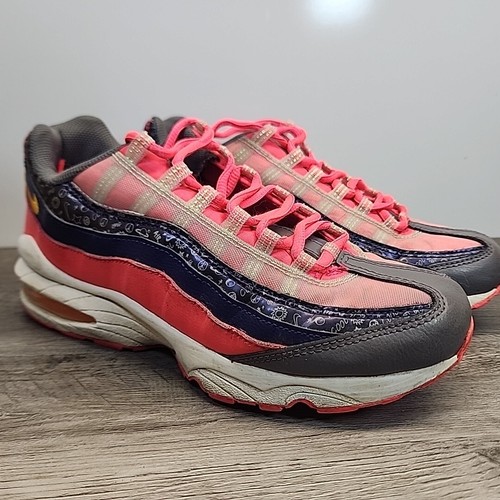 NIKE AIR Air Max 95 (GS) rosa caldo viola scuro giovanile taglia 7 anni donna 9 - Foto 2 di 11