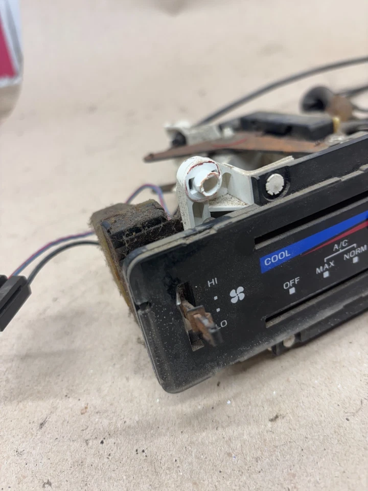 1982 - 1986 F150 F250 F350 空调加热器控制双罐开关完整组件 — 第 2/4 张图片