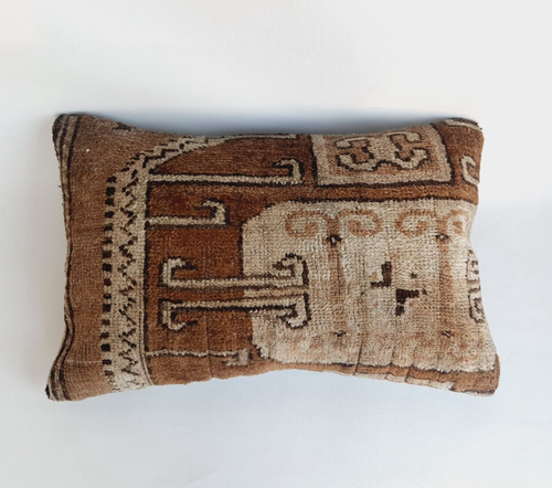 Rug Pillow Cover 16x24 in Turkey Pillow Handmade Carpet Pillow Cover - Picture 4 of 9