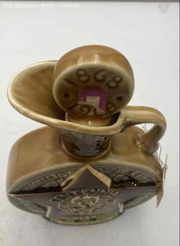 Jim Beam Brown Ceramic Centennial 1868-1968 Distillery Liquor Bottle Decanter - Picture 2 of 6