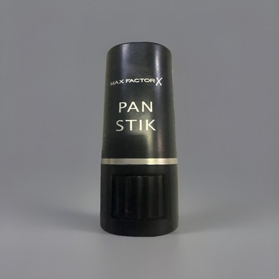 Max Factor Panstik No. 13 Foundation, Nouveau Beige, 0.4 OZ