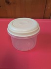 Rare Vintage Rubbermaid Servin' Saver #7 Storage Container 3 Cup Round Green Lid — photo 1