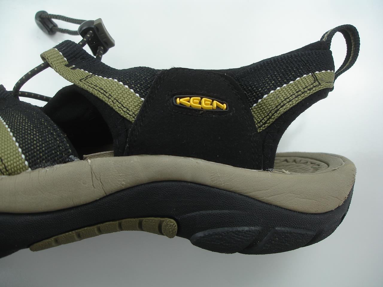 Sandali da trekking Keen uomo taglia 11 M Newport H2 nero e verde punta chiusa impermeabili