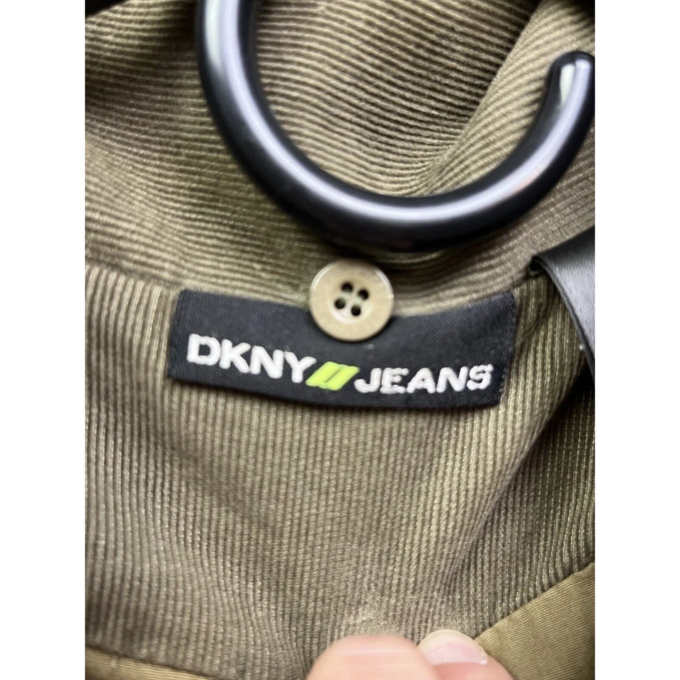 Chaqueta Dkny Mujer Mediana Verde Pana Manga Larga 100% Algodón Foto 3 de 4