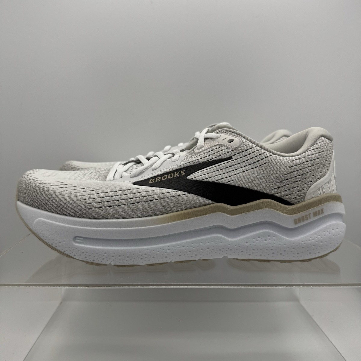Brand New Brooks Ghost Max 2 1104311D125 White Pelican  display picture 1