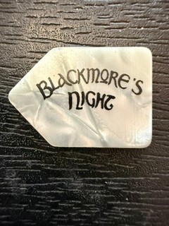 BLACKMORE'S NIGHT / RITCHIE BLACKMORE / TOUR GUITAR PICK