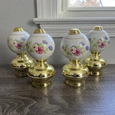 Set Of 4 Southern Enterprises HF9097 6” Floral Ceramic And Brass Bed Post Caps