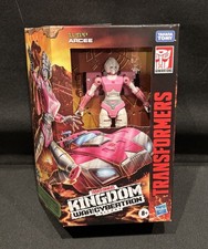 Hasbro Transformers Kingdom War For Cybertron Arcee Deluxe Action Figure WFC-K17