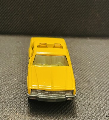 MAJORETTE CHEVROLET IMPALA - No. 240 - 1:69 - FRANCE -NEW OLD