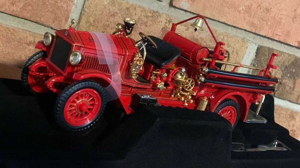 1923 Maxim C-1 Fire ROAD SIGNATURE 24K GOLD PLATED COIN DIE CAST RARE FIND  - Image 4 of 4