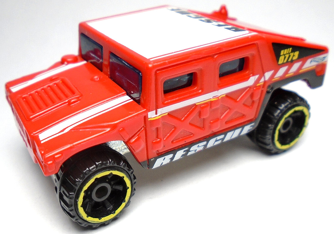2015 HOT WHEELS GENERAL CORP. HUMVEE RESCUE RED 1:64 DIECAST 2 1/2" SUV W/ WHITE