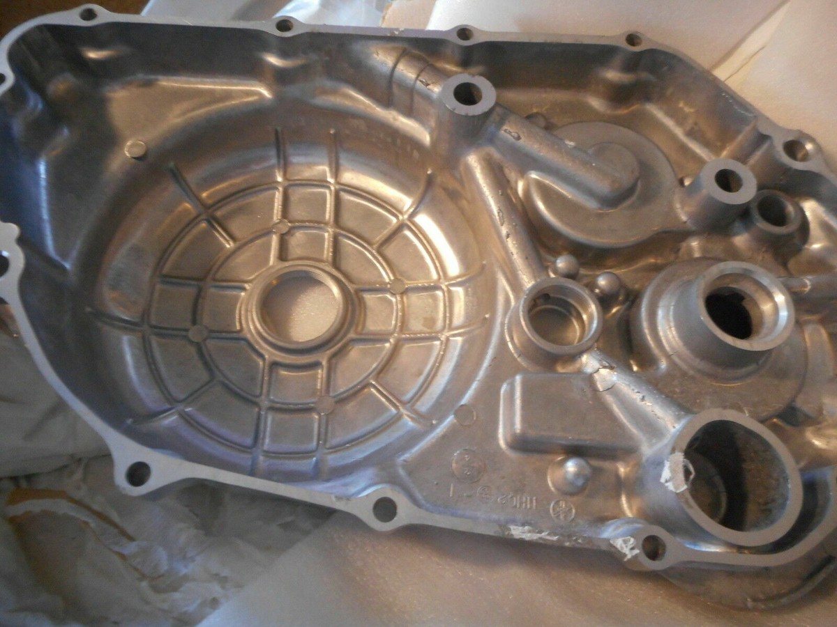 NOS Yamaha XZ550RJ XZ550RK XZ 550 1982-83 Genuine Crankcase NOS Yamaha XZ550RJ XZ550RK XZ 550 1982-83 Genuine Crankcase