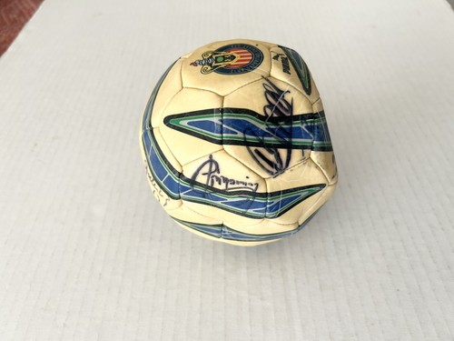 CD Chivas USA Ramon Ramirez Paco Palencia Claudio Suarez Loco Garcia signed ball - Picture 15 of 17