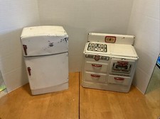 1930s Marx Pretty Maid Toy Oven, Metal Enamel Tin Range Stove Wolverine Fridge