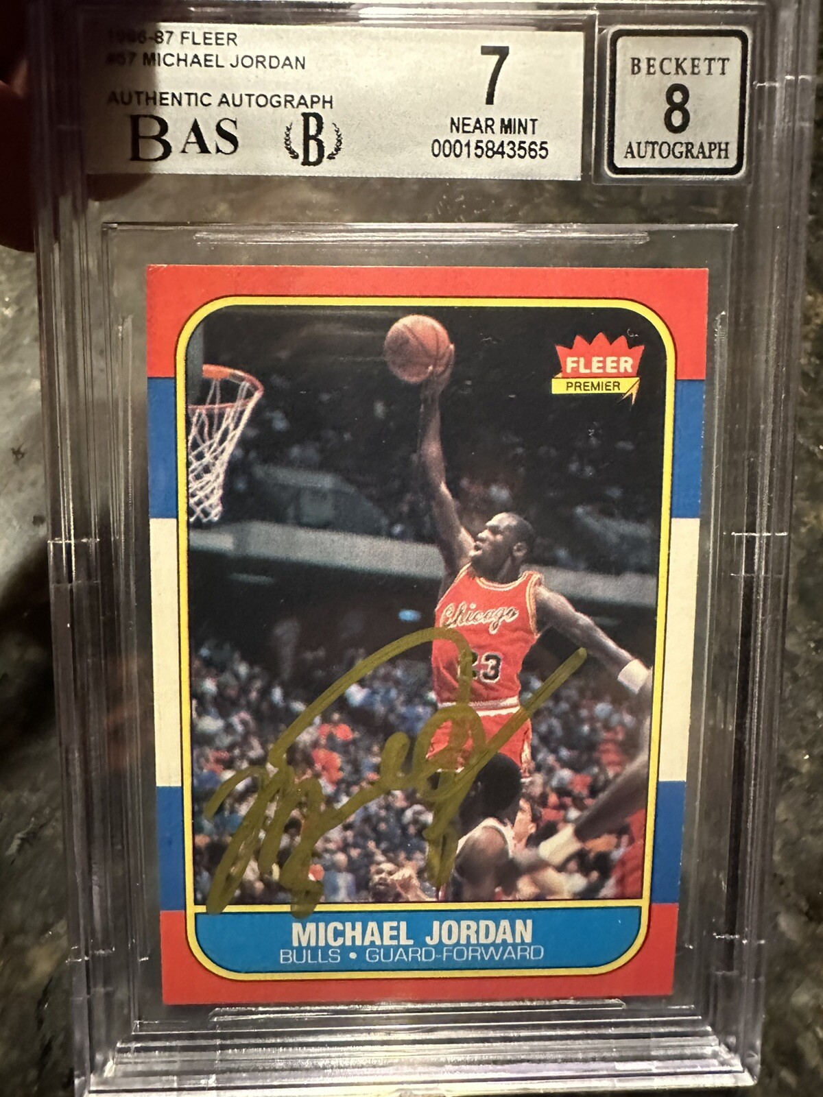 1986-87 FLEER #57 MICHAEL JORDAN ROOKIE Autograph BGS 7-UDA GOLD 