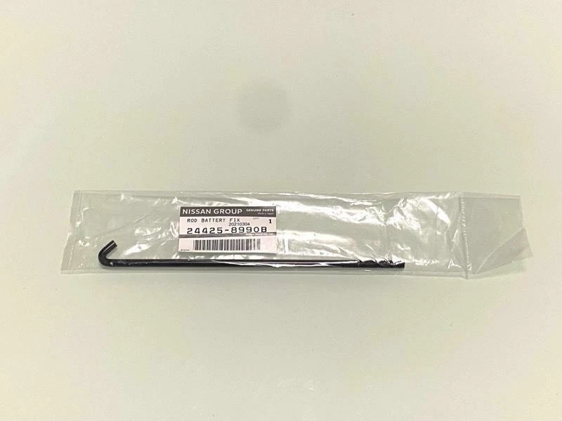 Genuine Hold Down Bolt 24425-8990B F/S Nissan - Image 2 of 2