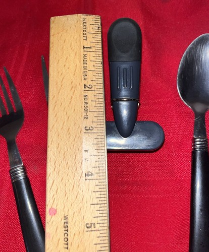 8 PC BLACK PLASTIC HANDLED STAINLESS FLATWARE SET 4 FORKS 4 SPOONS & CHIP CLIP - Picture 9 of 12