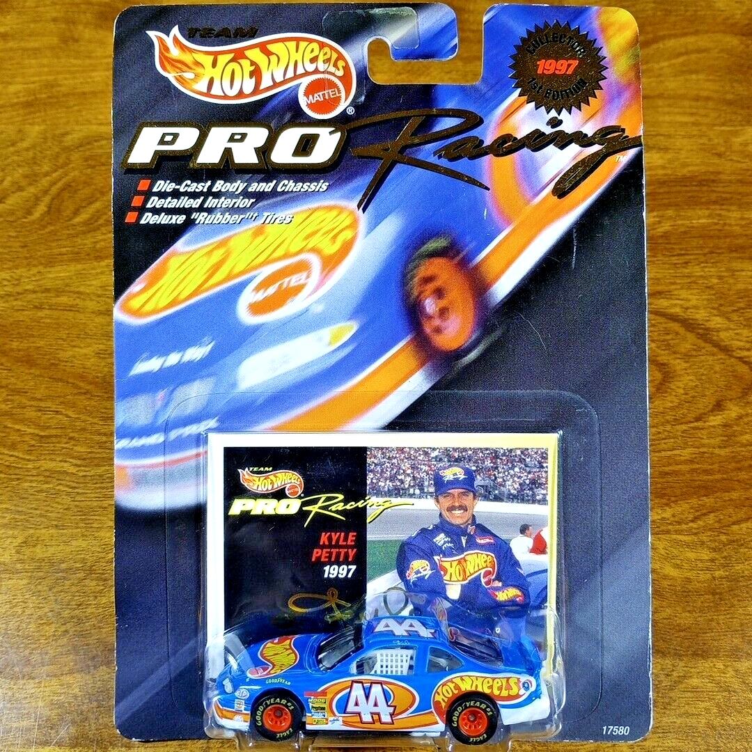 Hot Wheels Pro Racing 1997 Collector 1st Edition PE2 #44 Pontiac
