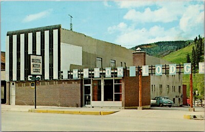 New Bristol Motor Lodge Motel Steamboat Springs CO Vintage Postcard V46
