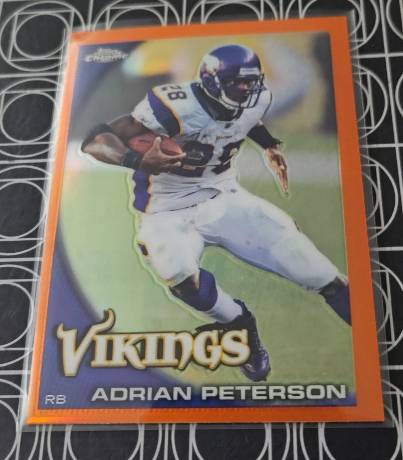 ADRIAN PETERSON VIKINGS 2010 TOPPS CHROME ORANGE REFRACTOR INSERT CARD C1