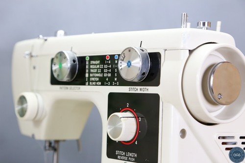 Janome New Home Heavy Duty Sewing Machine + Case + Walking Foot Attachment - Picture 8 of 9