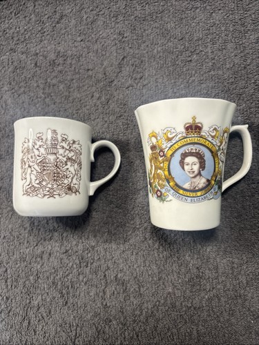 Job Lot Royal - Queen Elizabeth 11 Silver Jubilee Items 1952-1977 - Picture 4 of 20