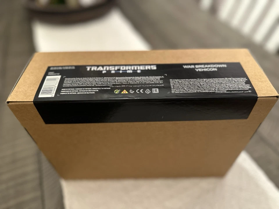 New MISB Transformers Prime WAR BREAKDOWN & JET VEHICON 10th Anniversary 2-Pack - Image 4 of 4