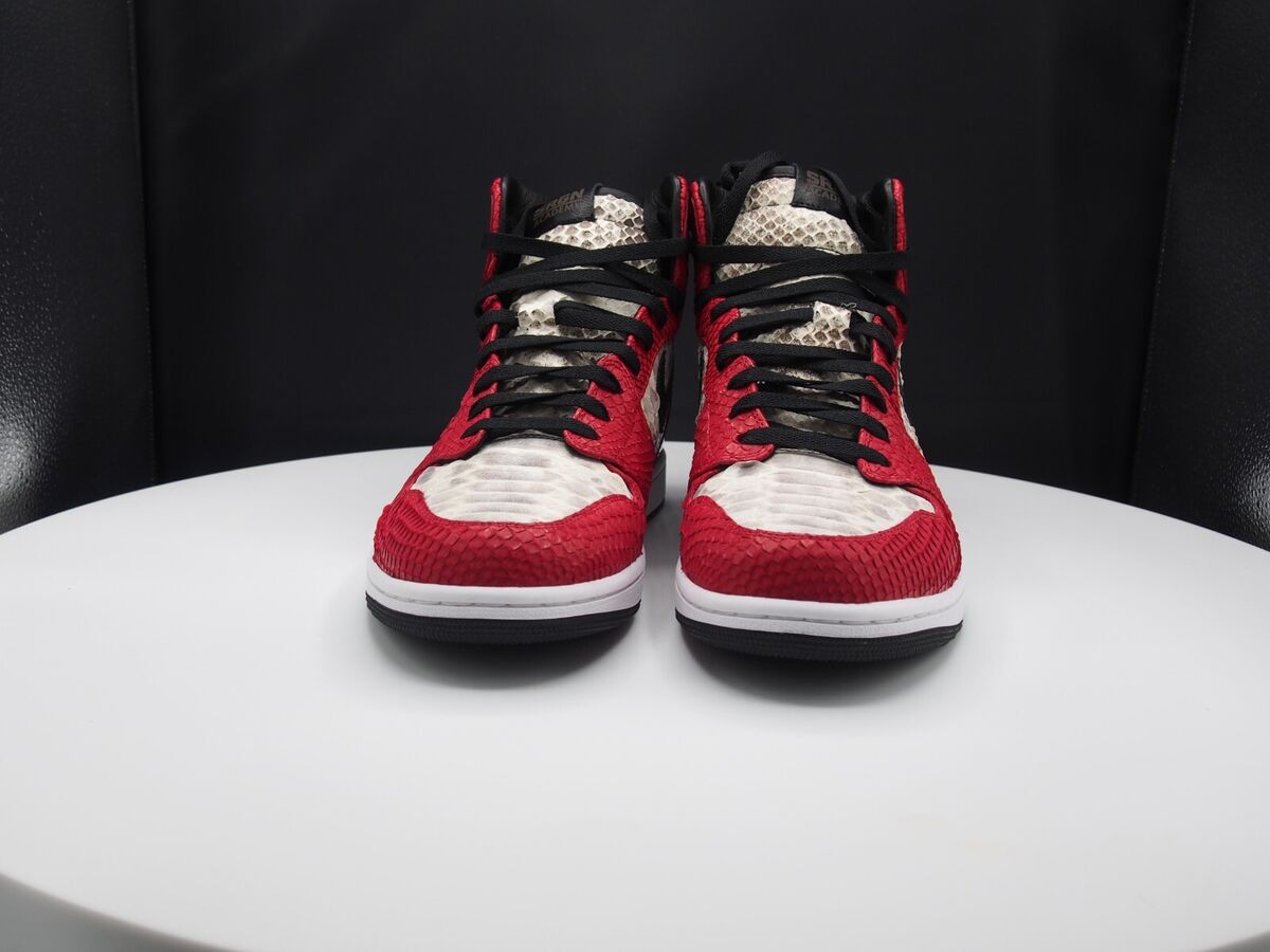 The Shoe Surgeon x Nike Air Jordan 1 The Shoe Surgeon x Nike Air Jordan 1